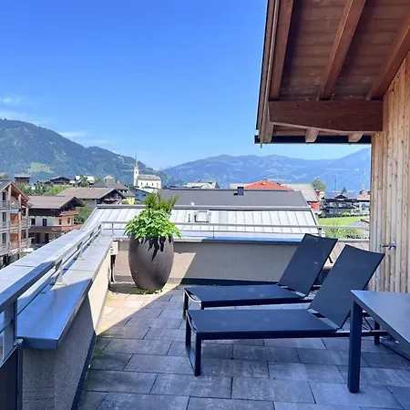 Luis - 4br Penthouse - What'app - 0034-635-520-036 - For Reservations!! Apartment